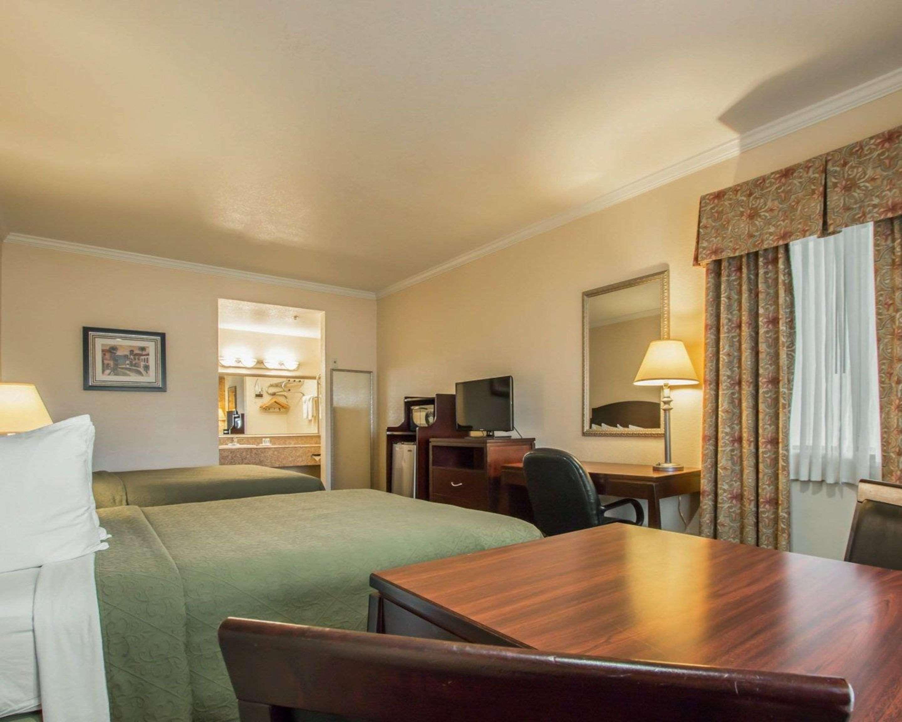Quality Inn Temecula Valley Wine Country Extérieur photo