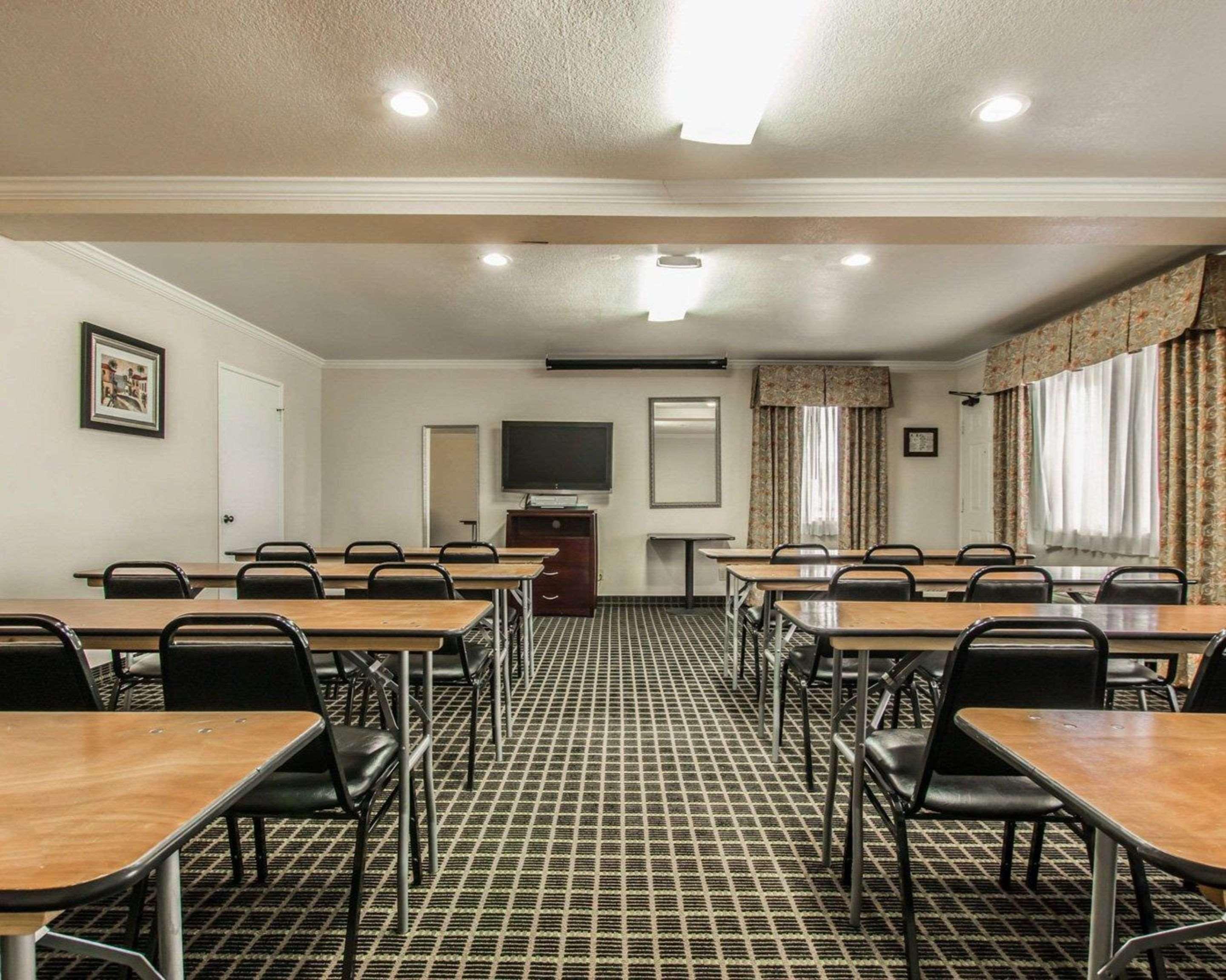 Quality Inn Temecula Valley Wine Country Extérieur photo