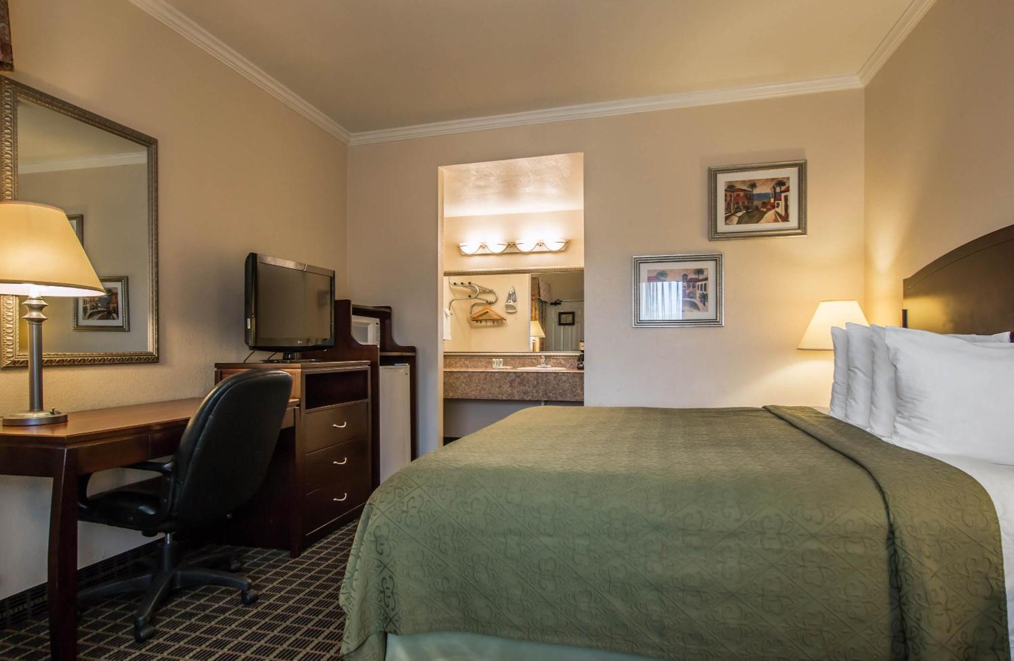 Quality Inn Temecula Valley Wine Country Extérieur photo